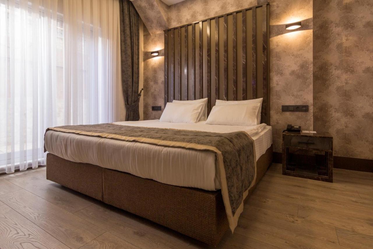 Ankara Royal Hotel Bagian luar foto