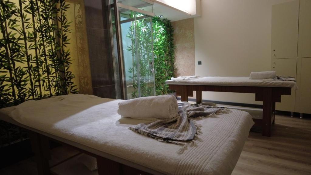 Ankara Royal Hotel Bagian luar foto