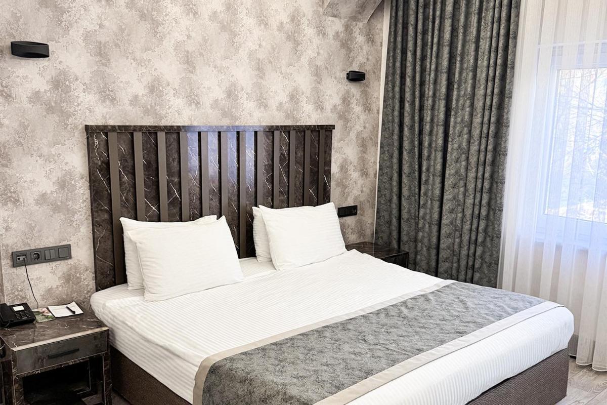 Ankara Royal Hotel Bagian luar foto