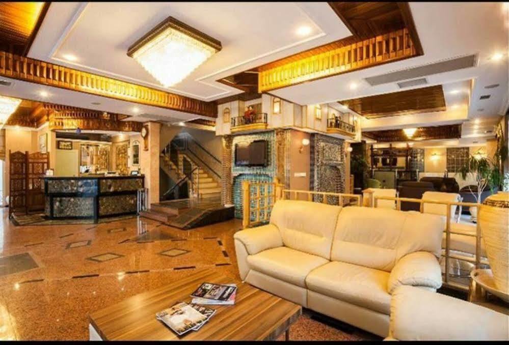 Ankara Royal Hotel Bagian luar foto